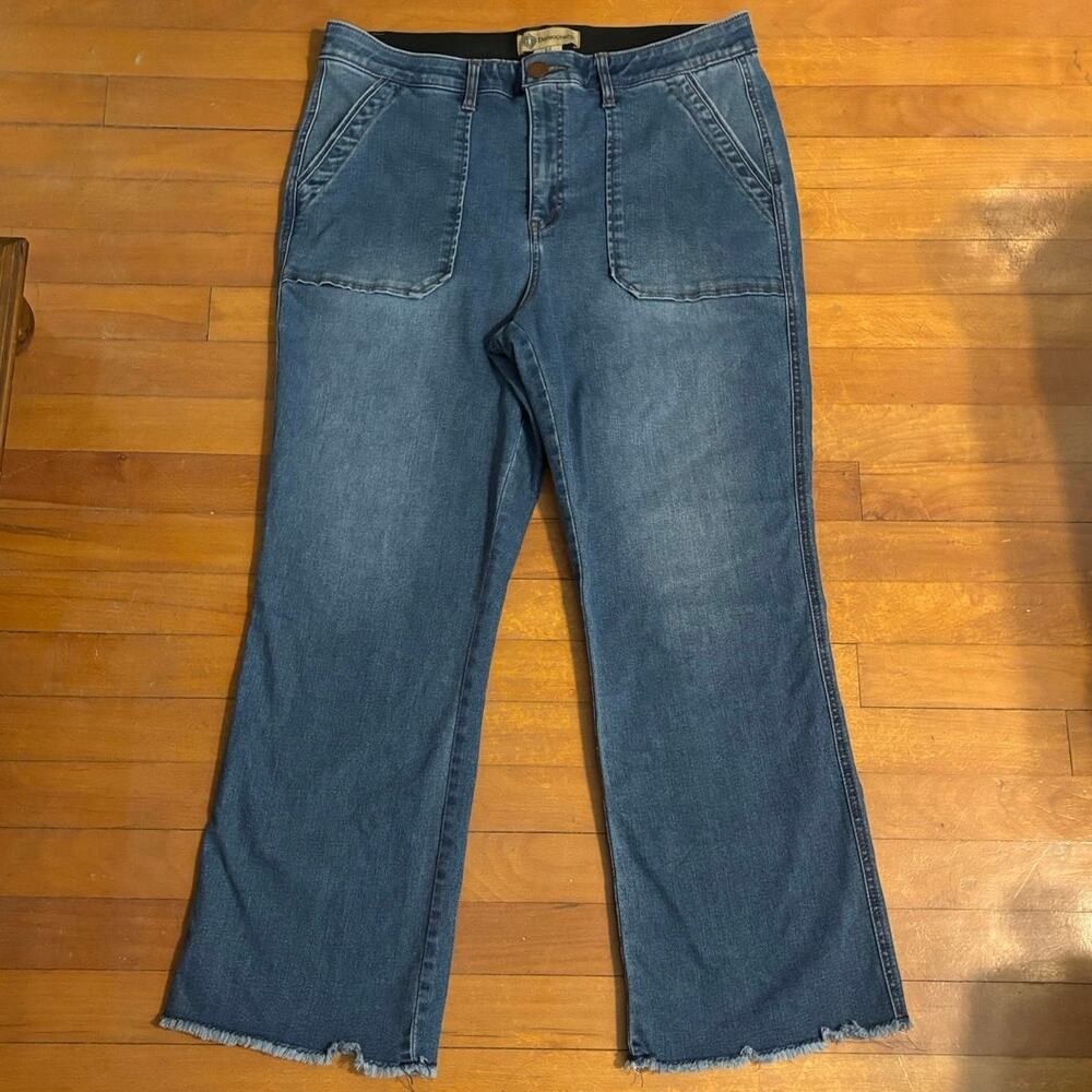 Democracy Plus Size 14 Ab Technology Wide Leg Jeans Raw Hem Patch Pockets